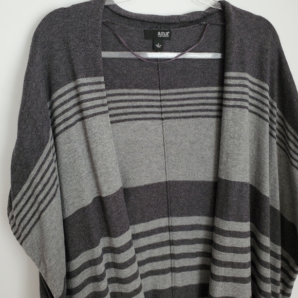 Grey Stripe Poncho Cardigan Size Large - Picture 3 of 5